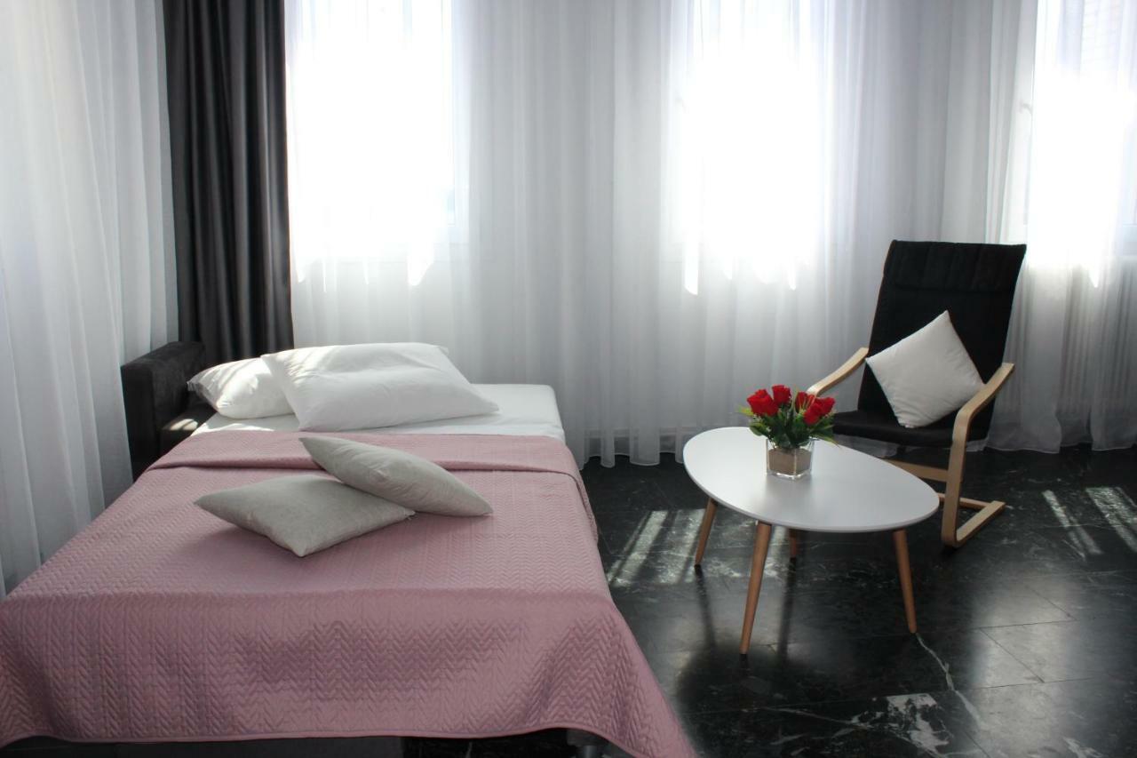 Old Town Apartment With Sea View Kavála ภายนอก รูปภาพ