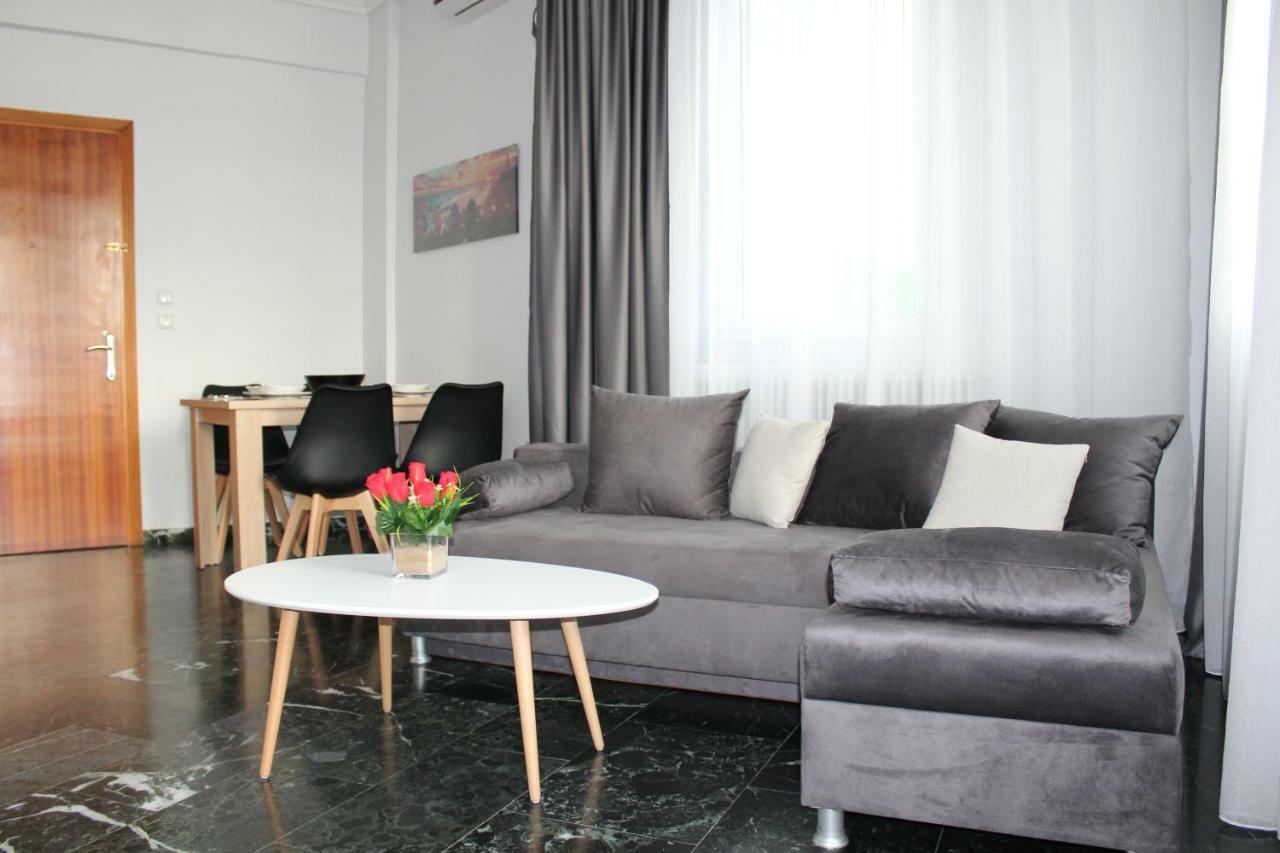 Old Town Apartment With Sea View Kavála ภายนอก รูปภาพ