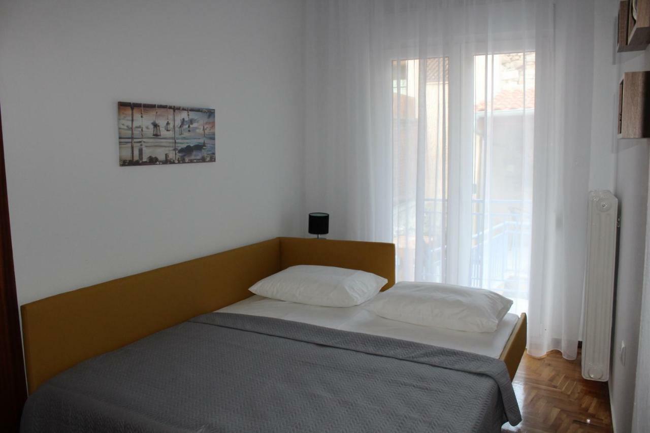 Old Town Apartment With Sea View Kavála ภายนอก รูปภาพ