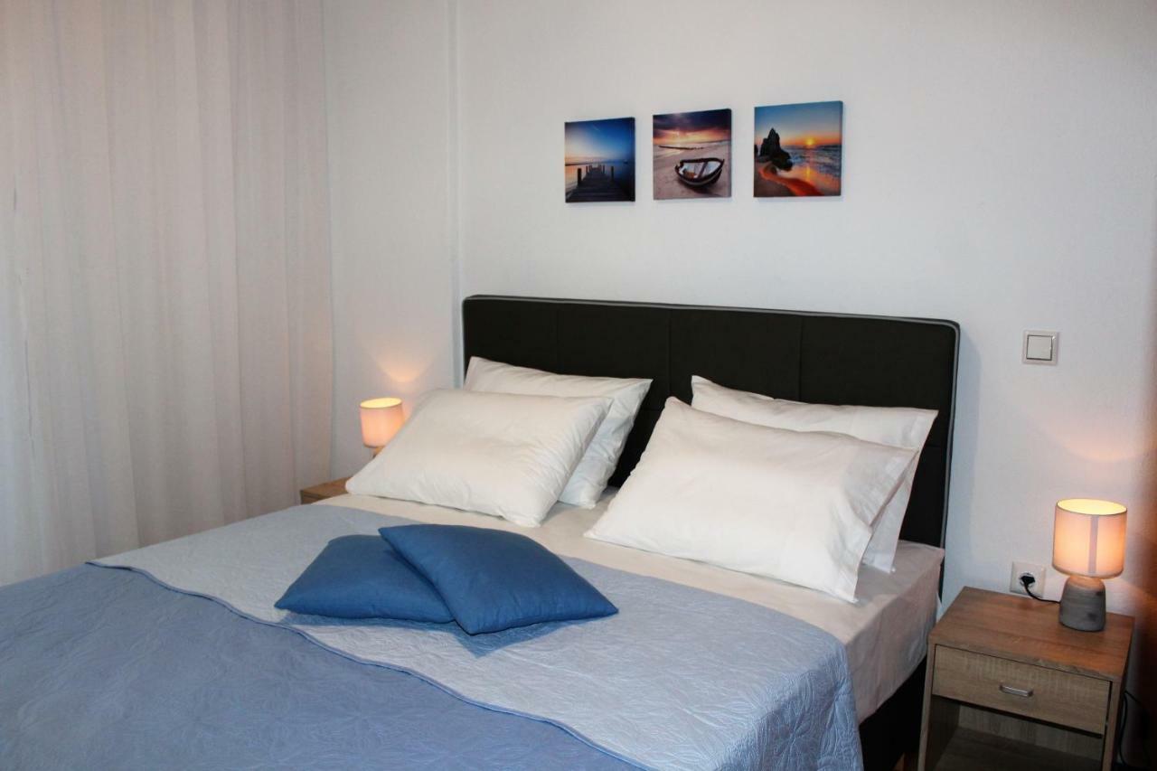 Old Town Apartment With Sea View Kavála ภายนอก รูปภาพ